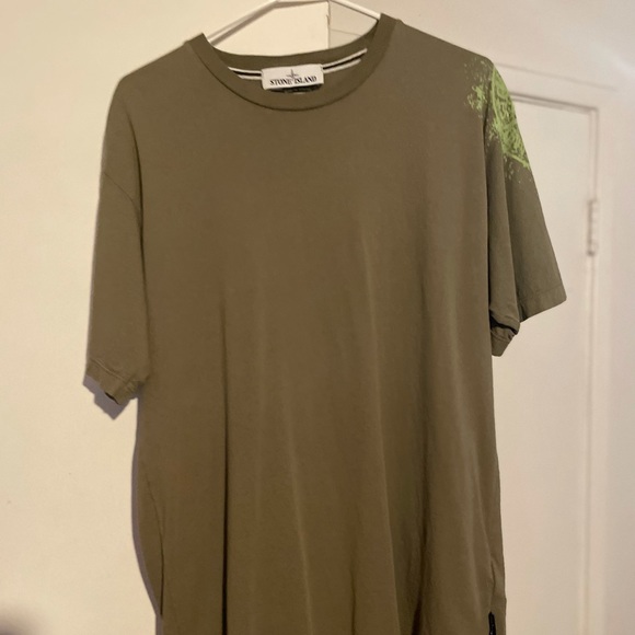 Stone island - Picture 2 of 4